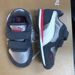 Puma Toddler Infant Velcro Sneakers